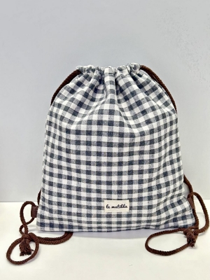 Mochila cuerdas La Matilda color vichy negro y blanco