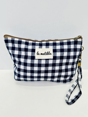 Neceser grande La Matilda color vichy azul marino y blanco